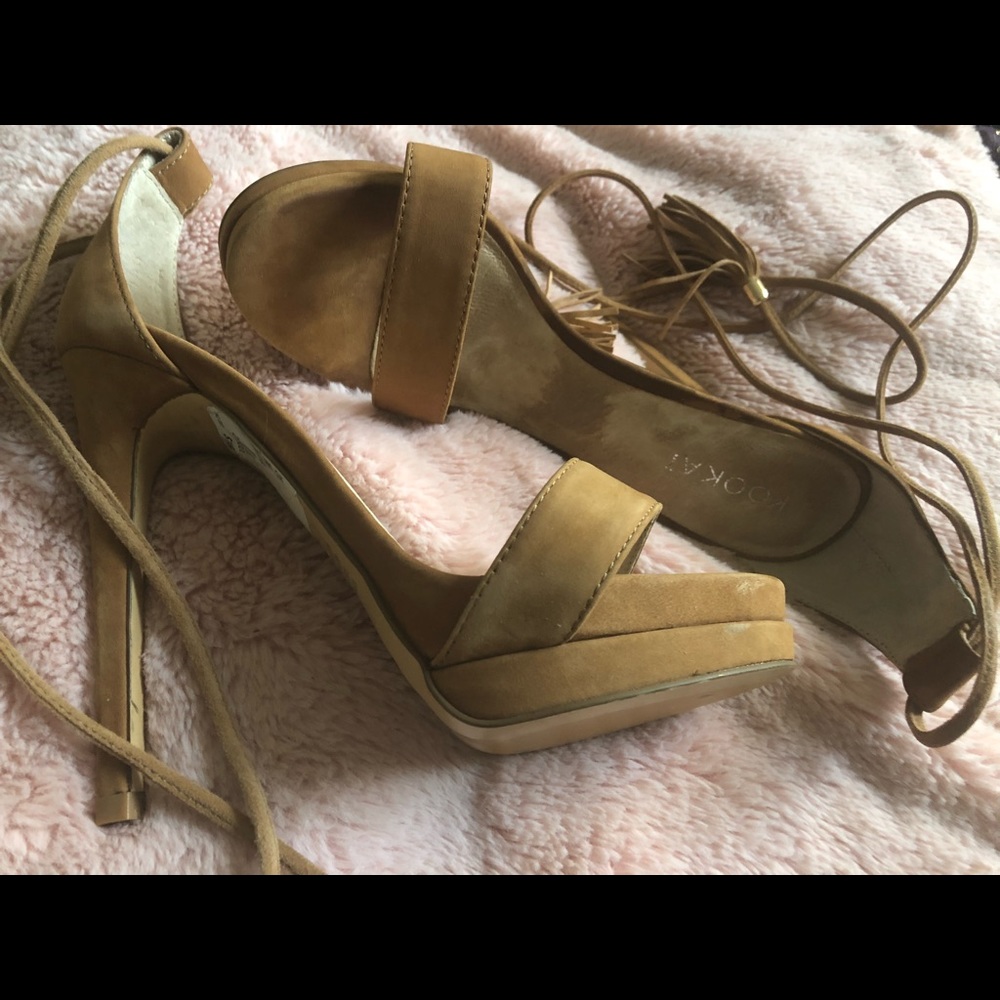 Nude Standish suede shoe